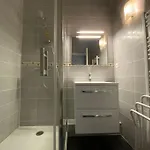 Jebari - Esprit Loft Proche Cite Medieval Et Aeroport 아파트 *