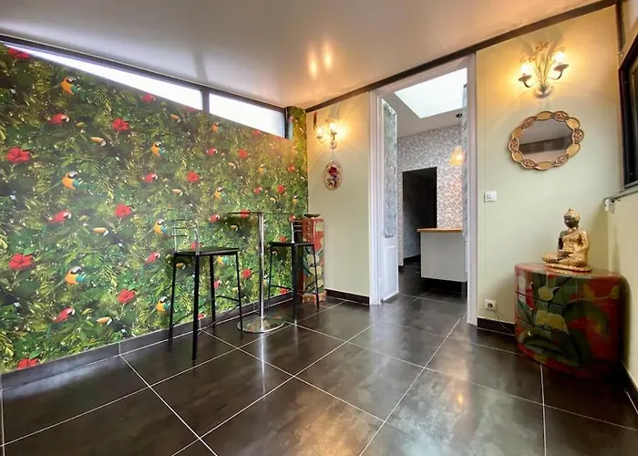 Jebari - Esprit Loft Proche Cite Medieval Et Aeroport Apartament
