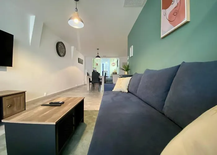 Jebari - Esprit Loft Proche Cite Medieval Et Aeroport Apartament *