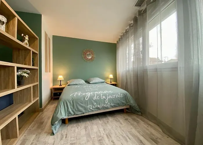Jebari - Esprit Loft Proche Cite Medieval Et Aeroport Apartament